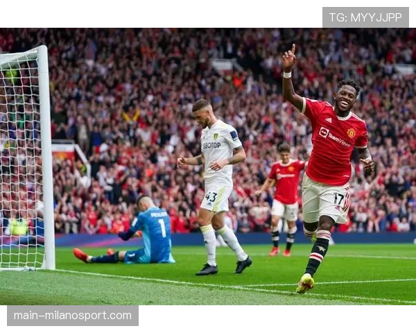 战术观察：富勒姆变阵3-4-3，试图遏制狼队边路突击